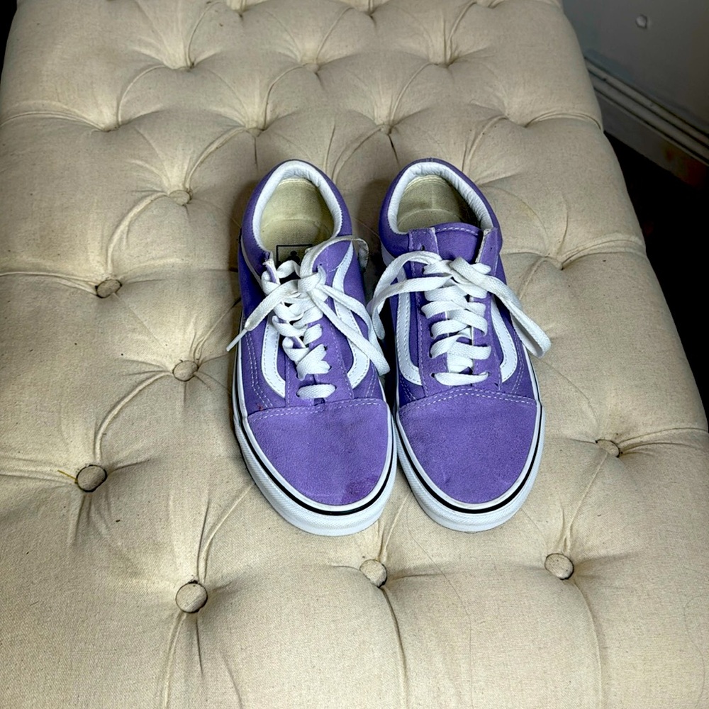 Purple and White suede VANS low-cut shoes size 6.5
